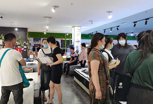 搶占先機(jī)！大發(fā)寶&大發(fā)寶·慕顏參展福蒙特2020萬(wàn)商年中訂貨會(huì)