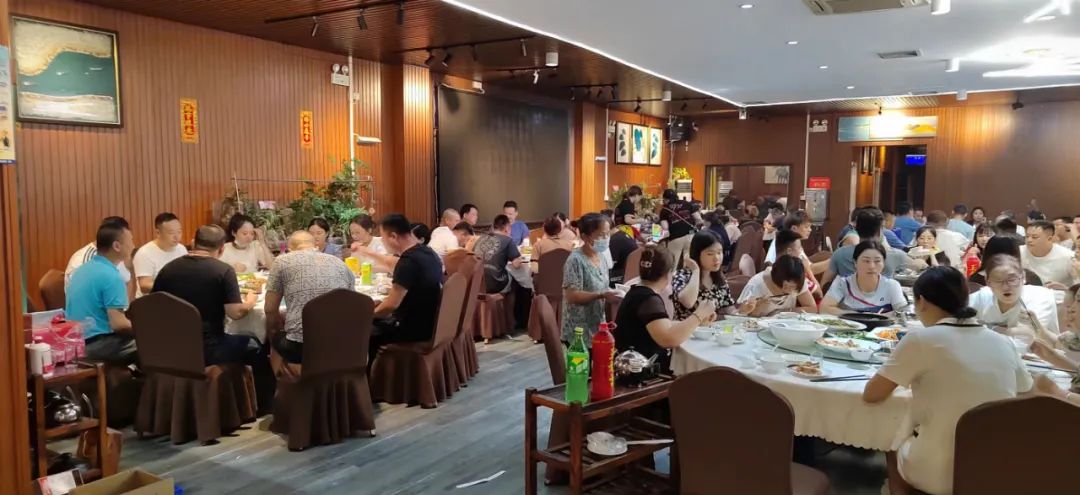 新品爆款上線，現(xiàn)場熱鬧非凡，展會持續(xù)進行中！